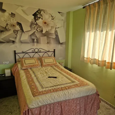 Un Atico Duplex Con Terraza Grande Al Lado Del Mar Lloret de Mar